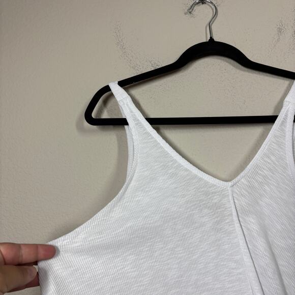 Free People Intimately Womens Size Medium Dani Tank Top White V Neck Sleeveless - Picture 4 of 8